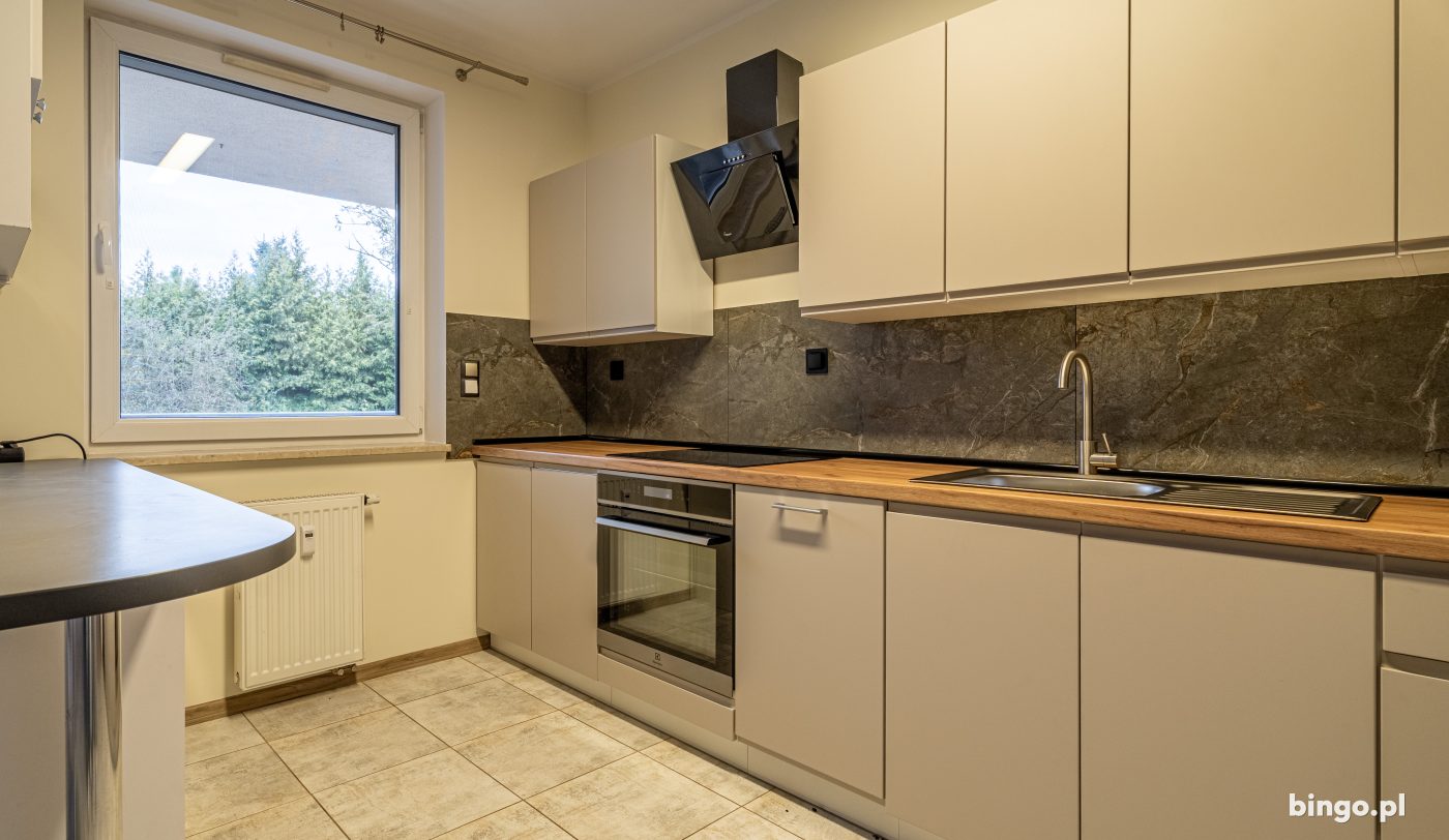 3 pokoje, 79 m² · Piątkowo