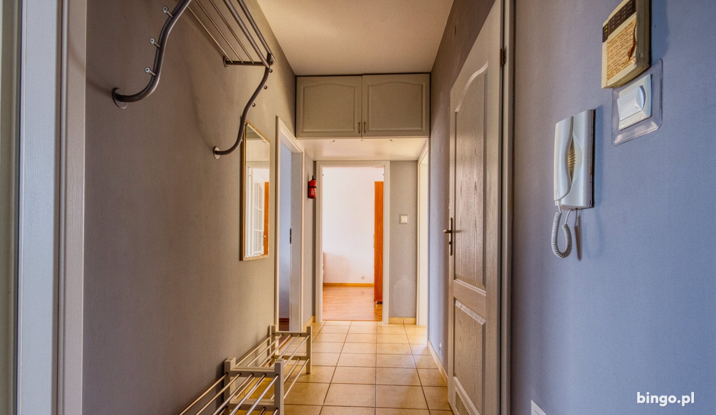 3 pokoje, 64 m² · Jagodno