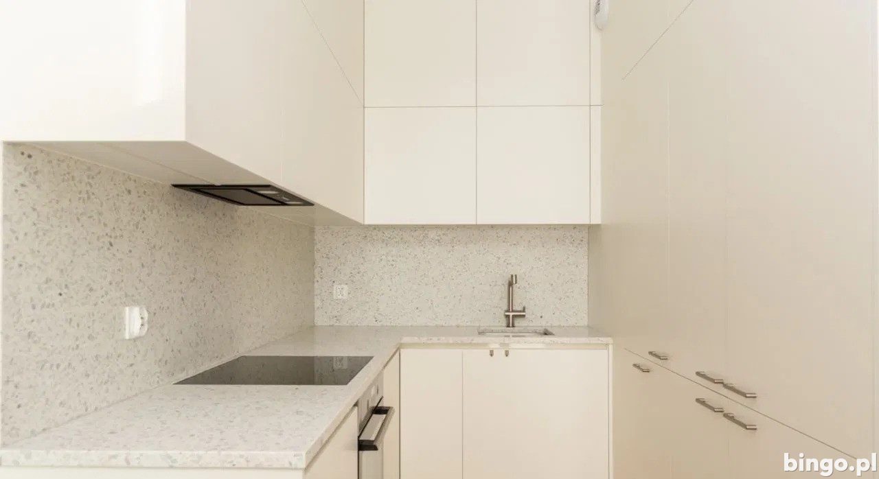 3 pokoje, 72 m² · Biskupin