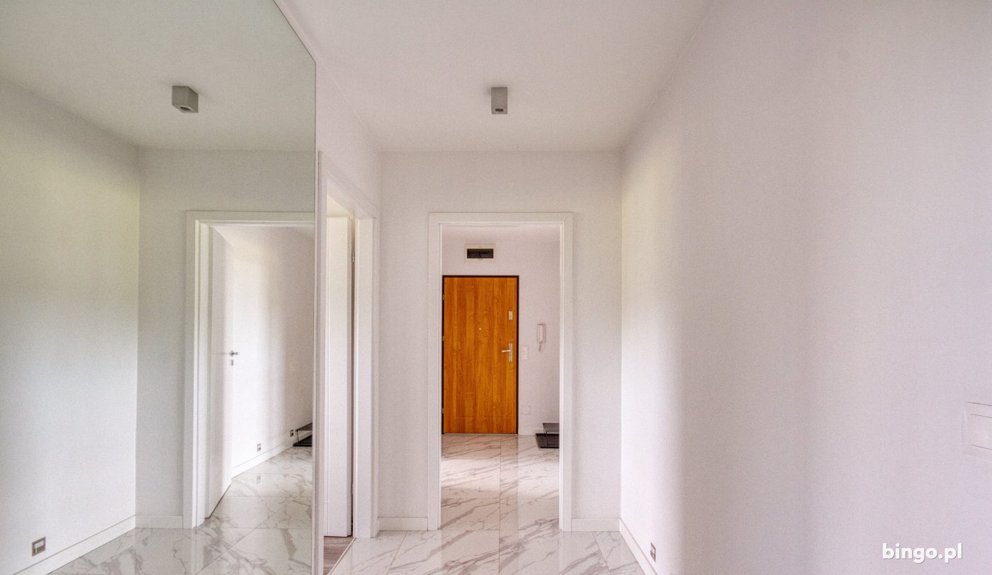 4 pokoje, 68 m² · Muchobór Wielki