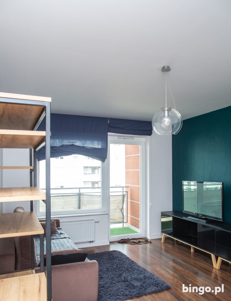 2 pokoje, 49 m² · Poświętne