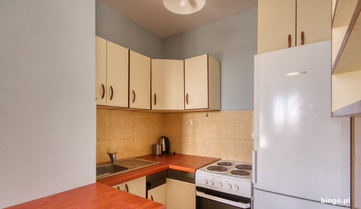 Kawalerka, 25 m² · Jagodno