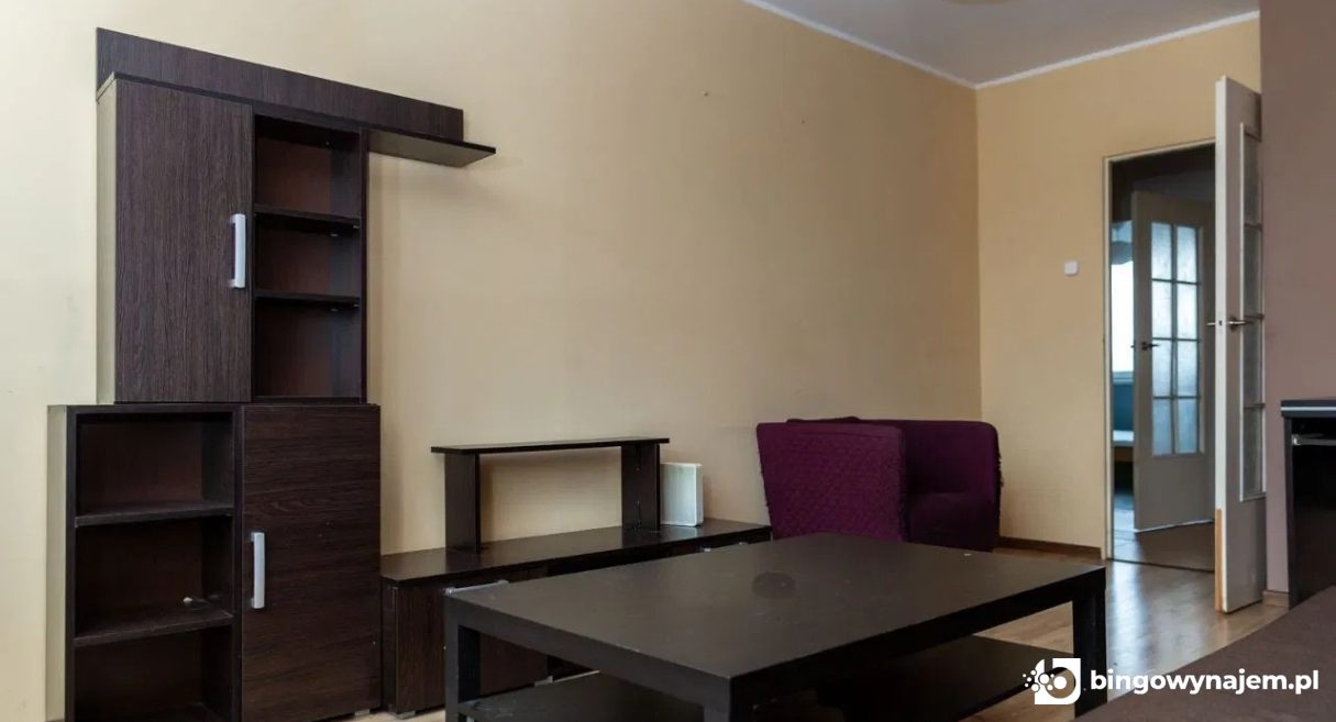 3 pokoje, 53 m² · Psie Pole