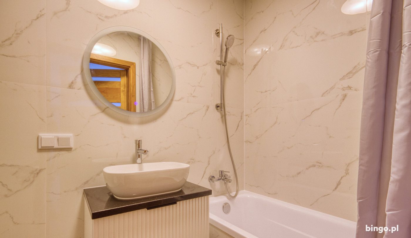 2 pokoje, 39 m² · Przedmieście Oławskie