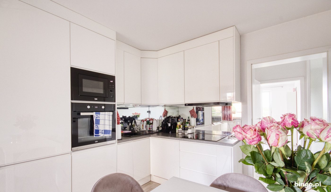 4 pokoje, 68 m² · Muchobór Wielki