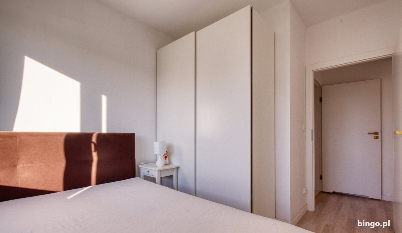 2 pokoje, 43 m² · Oporów