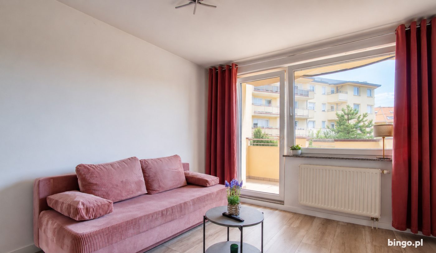 4 pokoje, 68 m² · Muchobór Wielki