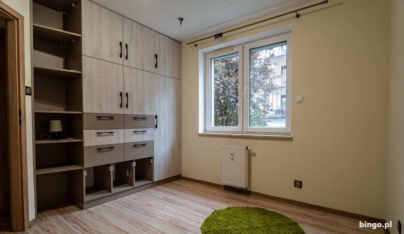 3 pokoje, 79 m² · Piątkowo