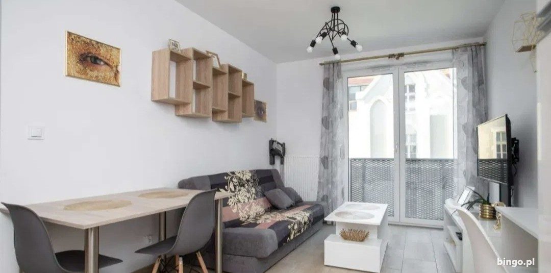 2 pokoje, 30 m² · Ołbin