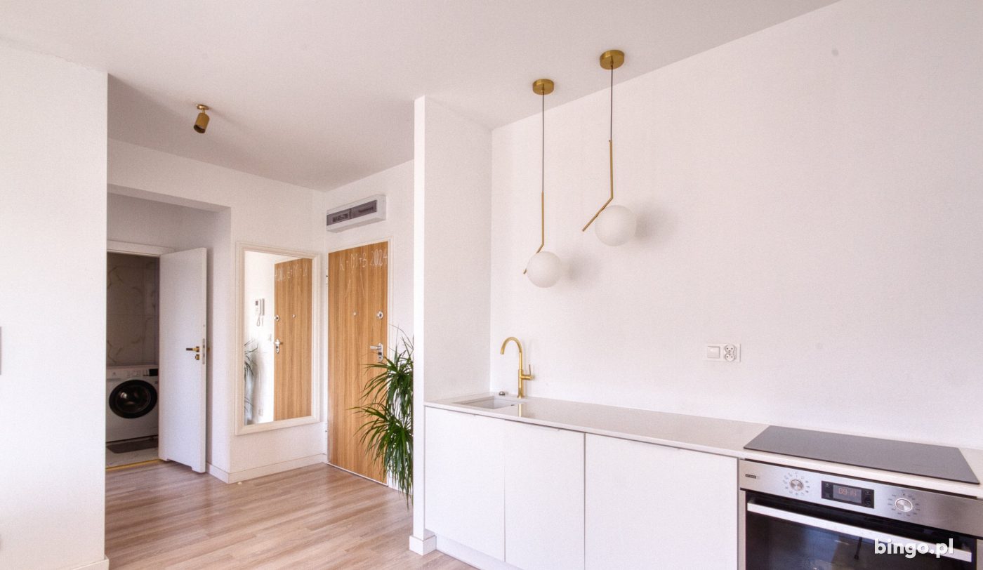 2 pokoje, 43 m² · Oporów