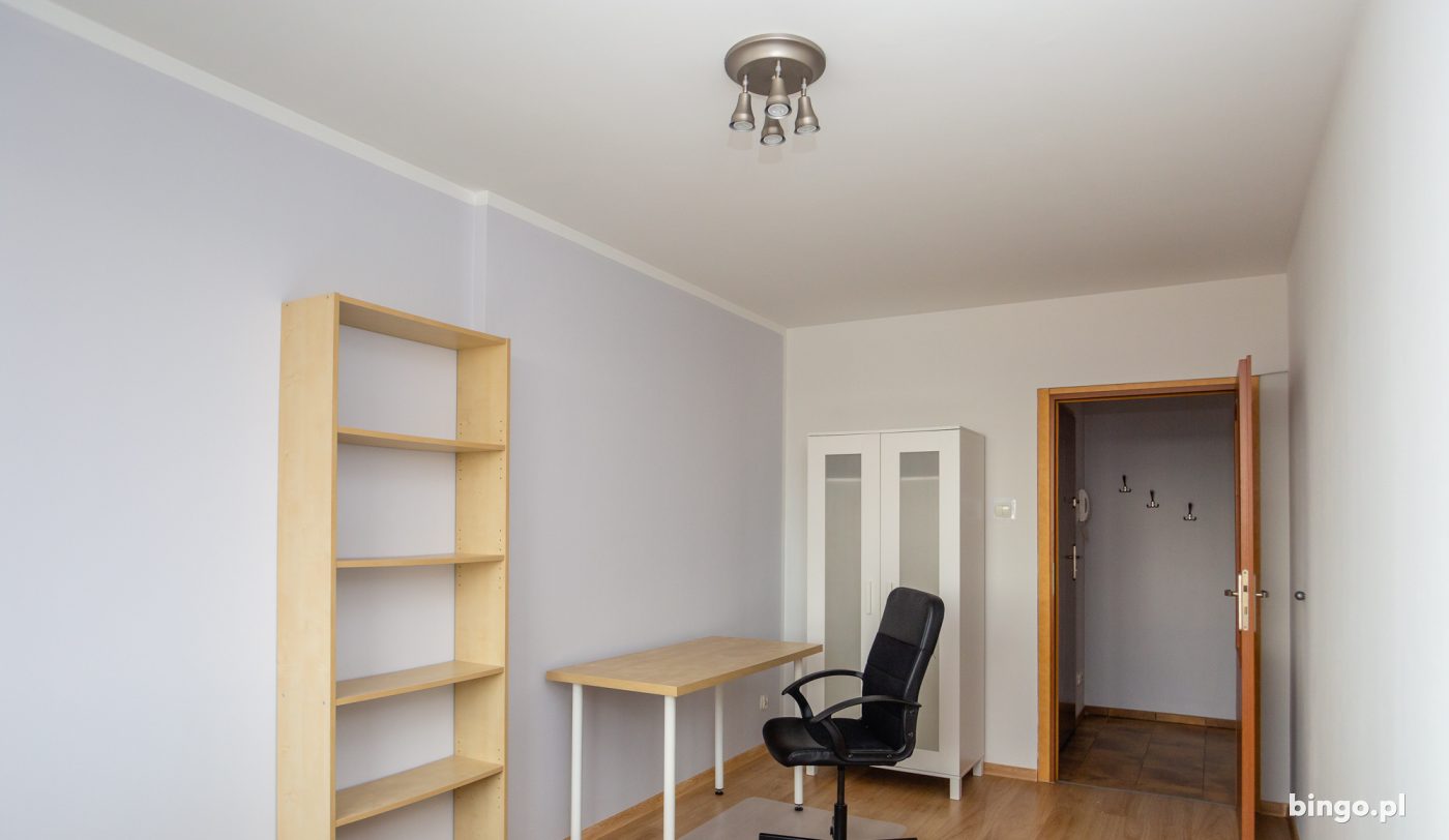 2 pokoje, 43 m² · Psie Pole