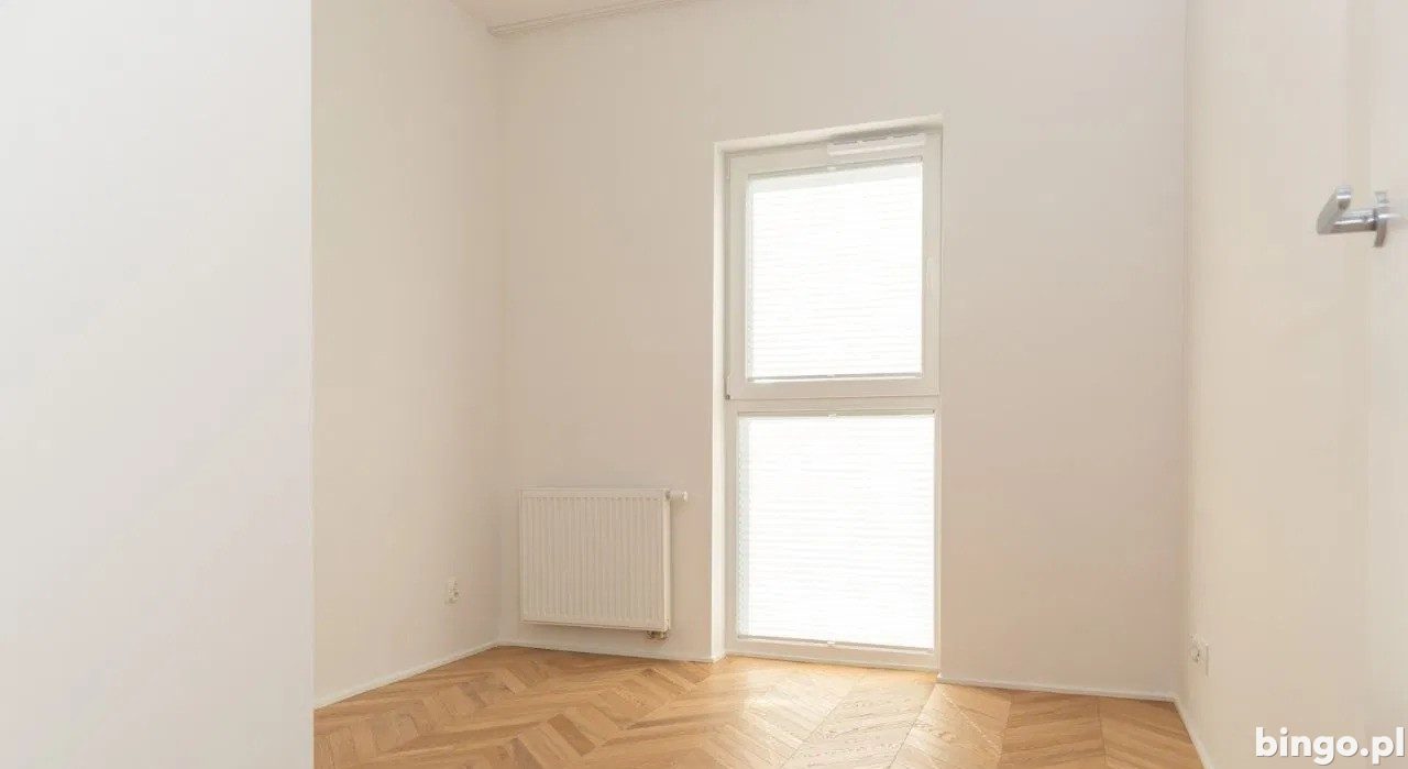 3 pokoje, 72 m² · Biskupin